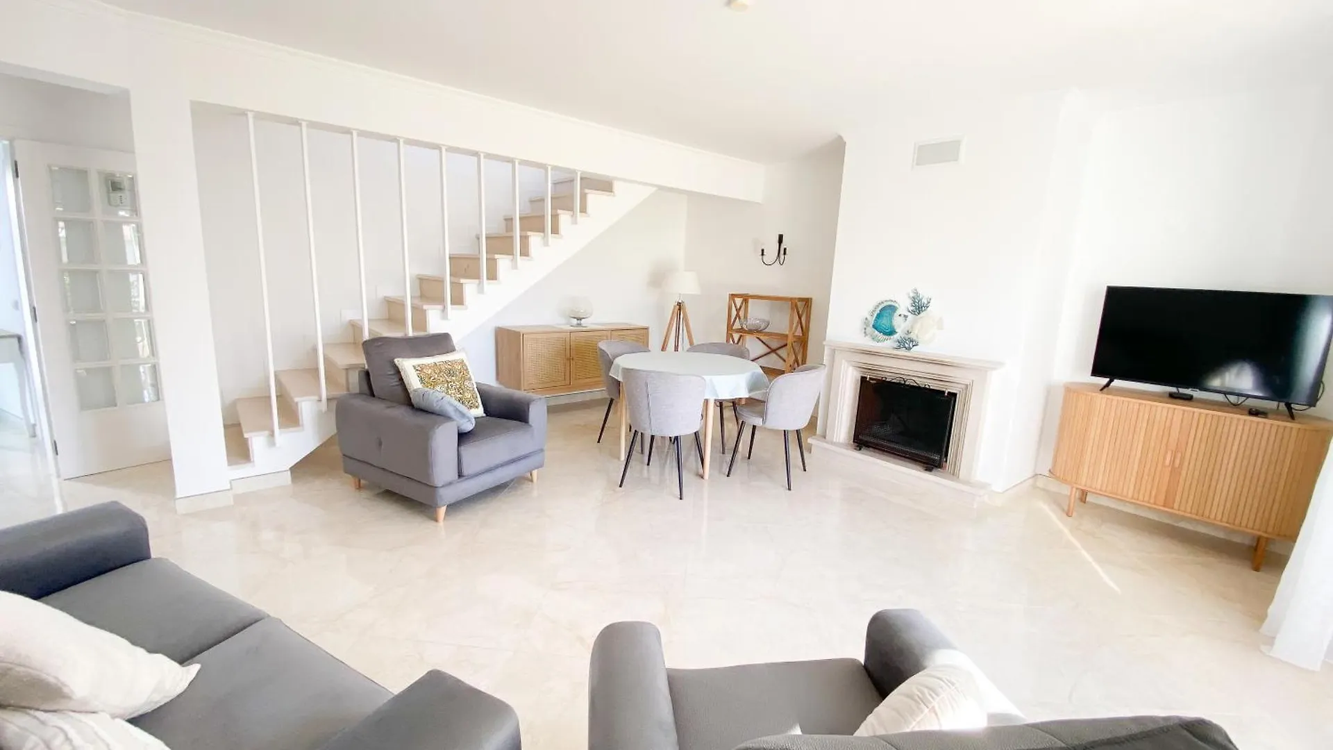 Casa Rostam - Duplex Avec Terrasses - Ferragudo Apartment Ferragudo  Portugal